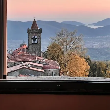 Castello Malaspina Di Guest house