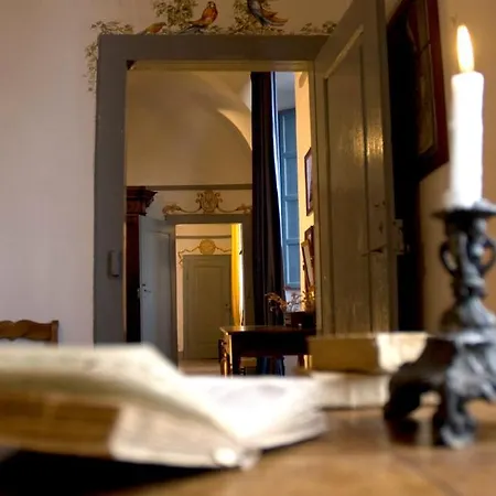 Castello Malaspina Di Guest house
